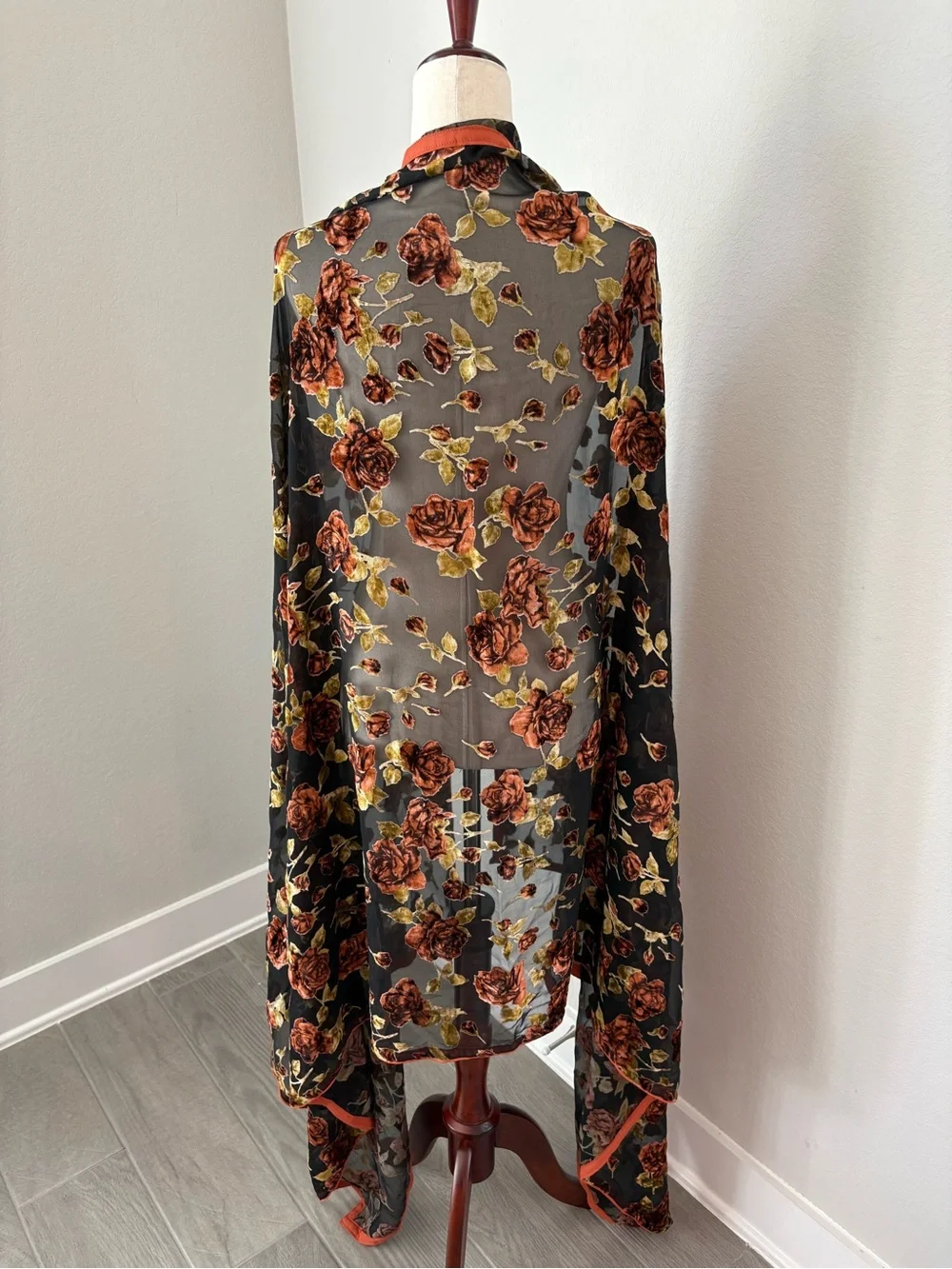 None womens velvet